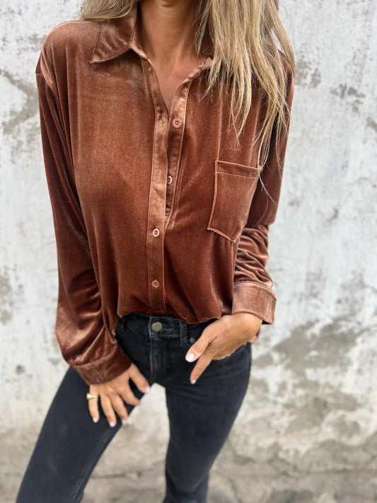 Carla | Luxurious velvet shirt