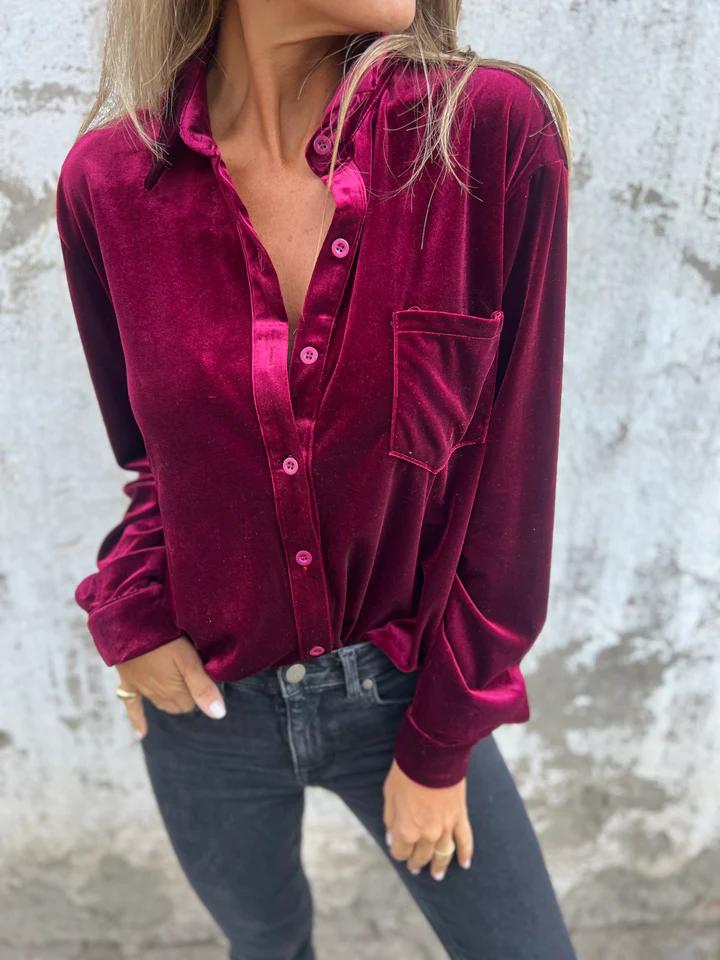 Liliana | Vintage velvet shirt velvet trend fall 2024