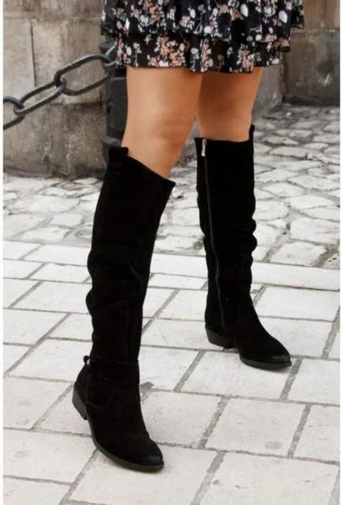 Jacinta | Modern and supportive orthopedic boots