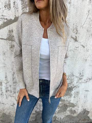 Rosario | Chic and relaxed winter garment.