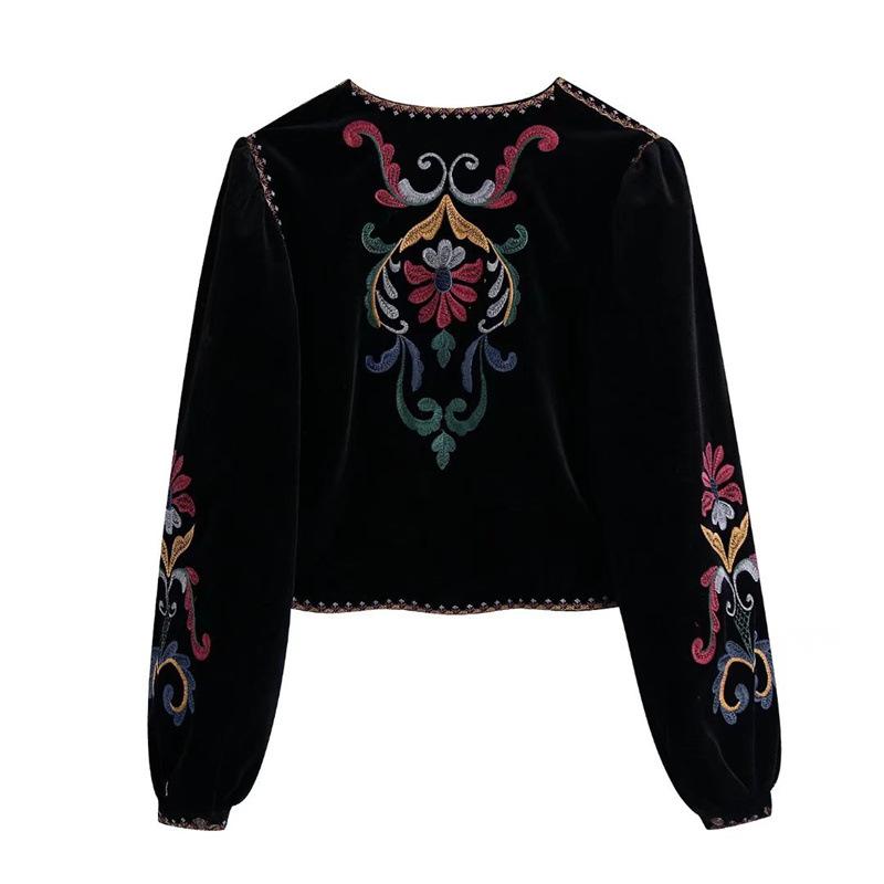 Fabiola | Fashionable and uncomplicated winter coat