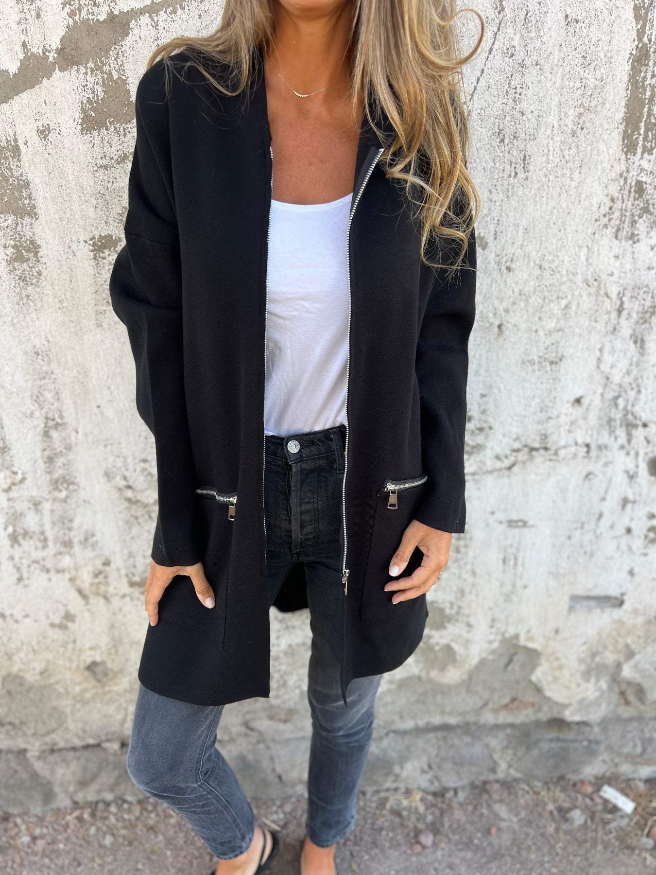 Tatiana | Long sleeve cardigan with zip fastening
