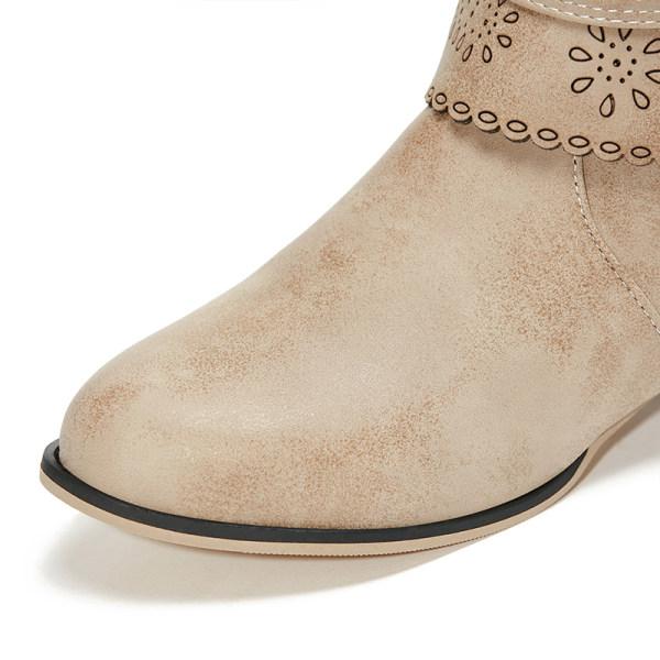 Ofelia | Modern and supportive orthopedic boots.