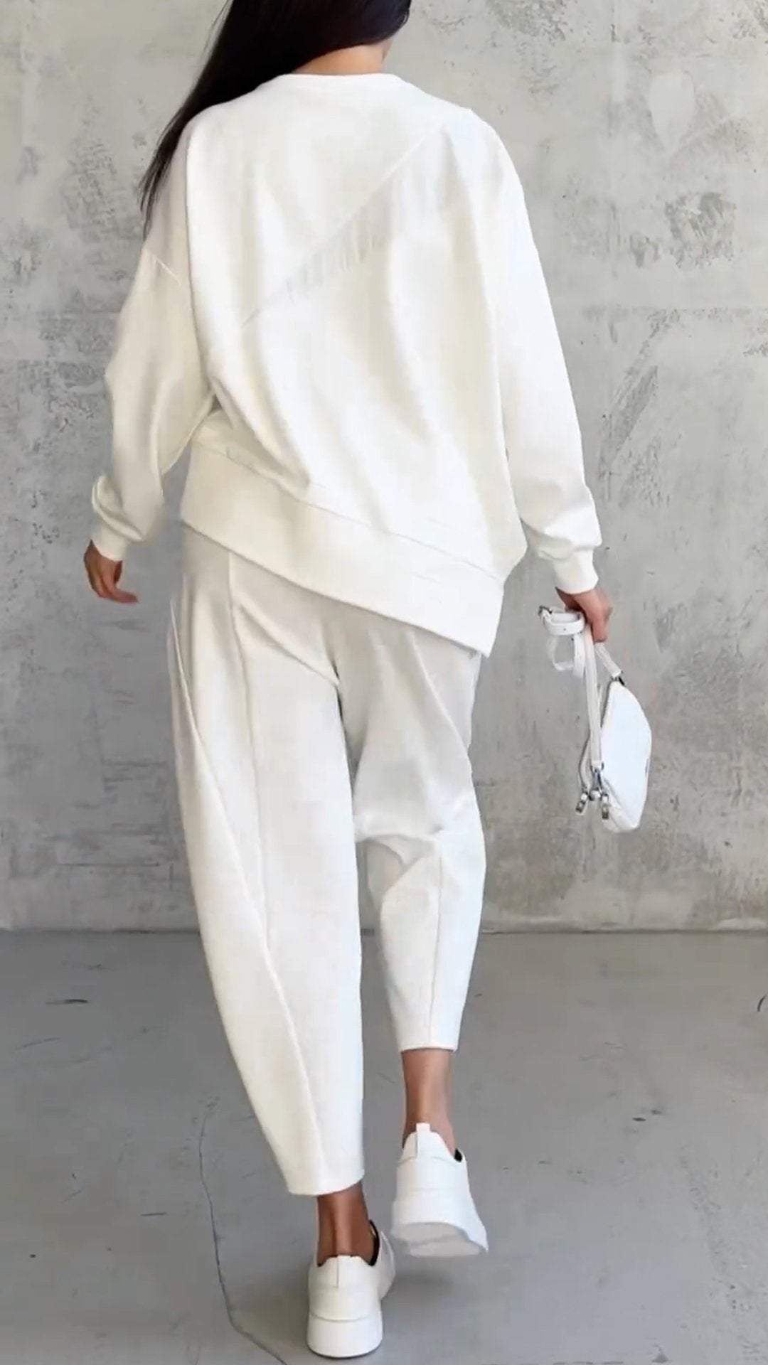 Lorena | Two-piece set with a crew neck and long sleeves.