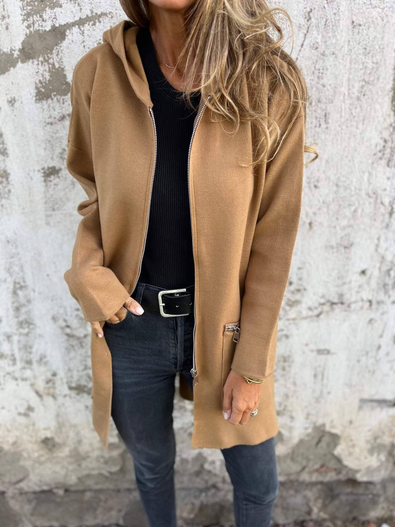 Tatiana | Long sleeve cardigan with zip fastening