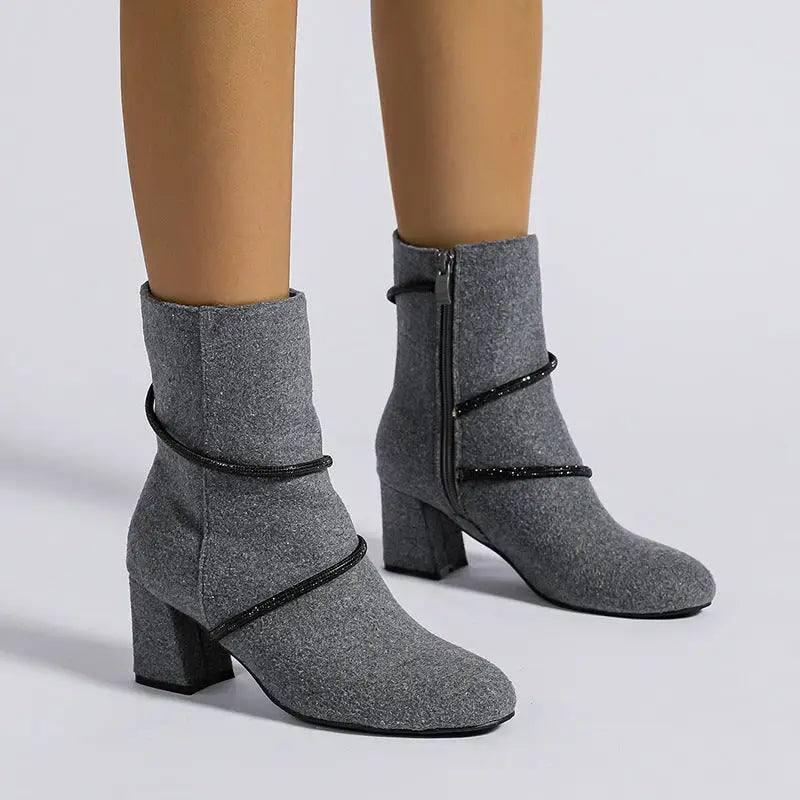 Renata | Supportive and fashionable orthopedic shoes