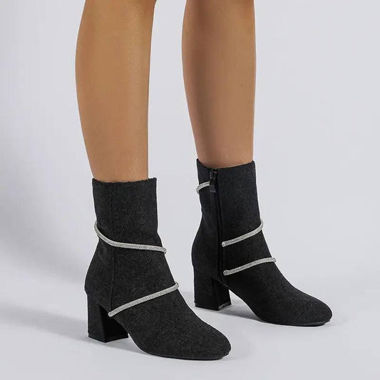 Renata | Supportive and fashionable orthopedic shoes