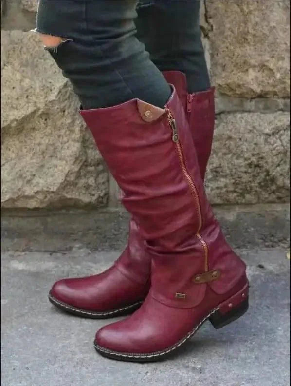 Denise | Supportive and versatile orthopedic boots