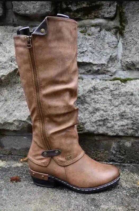 Denise | Supportive and versatile orthopedic boots