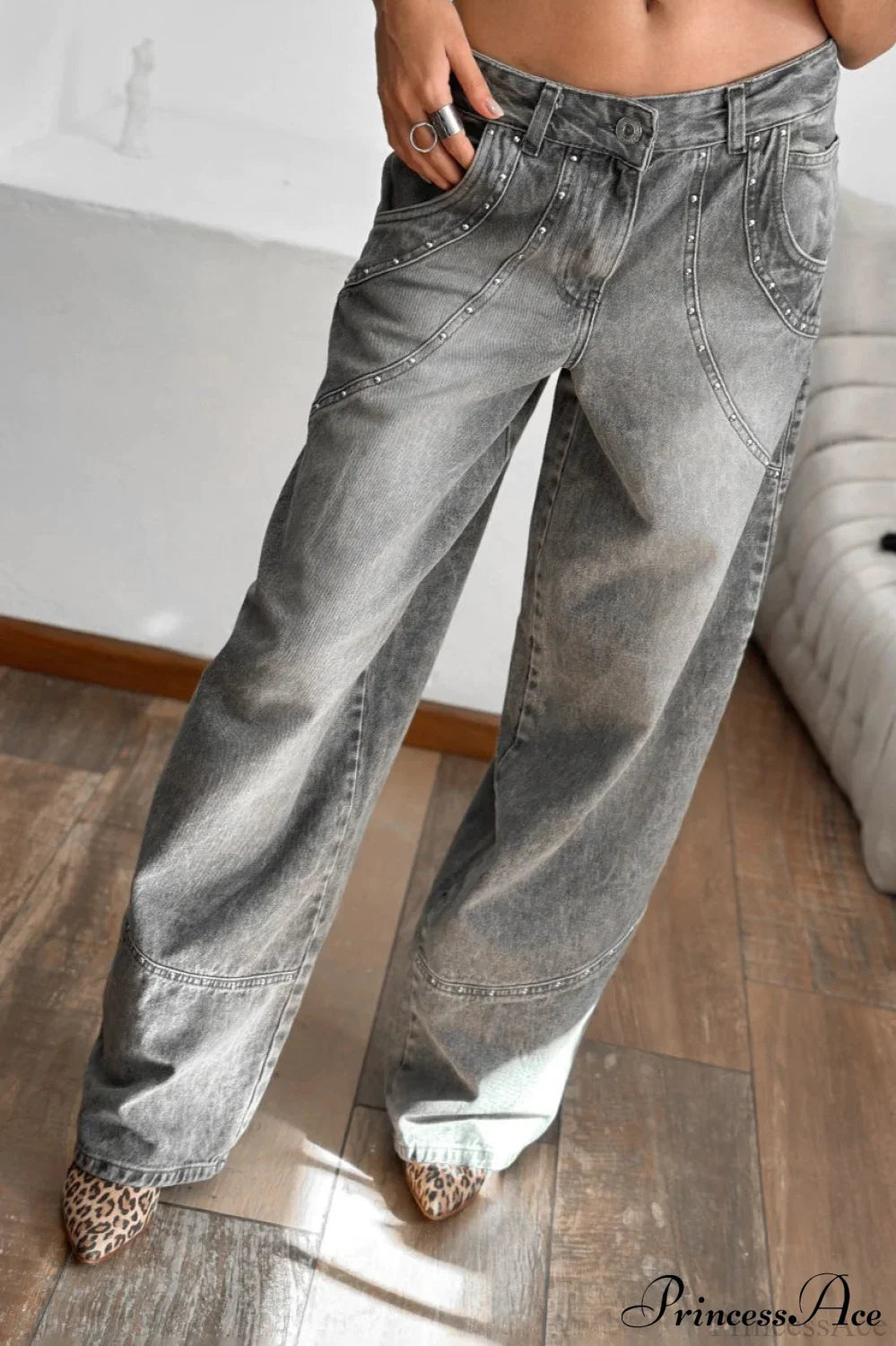 Low Waisted Relaxed Rhinestone Straight Jeans