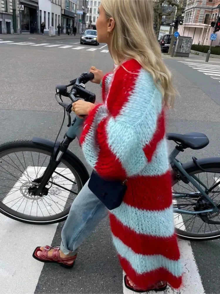 Zoe | Chic and relaxed winter cardigan