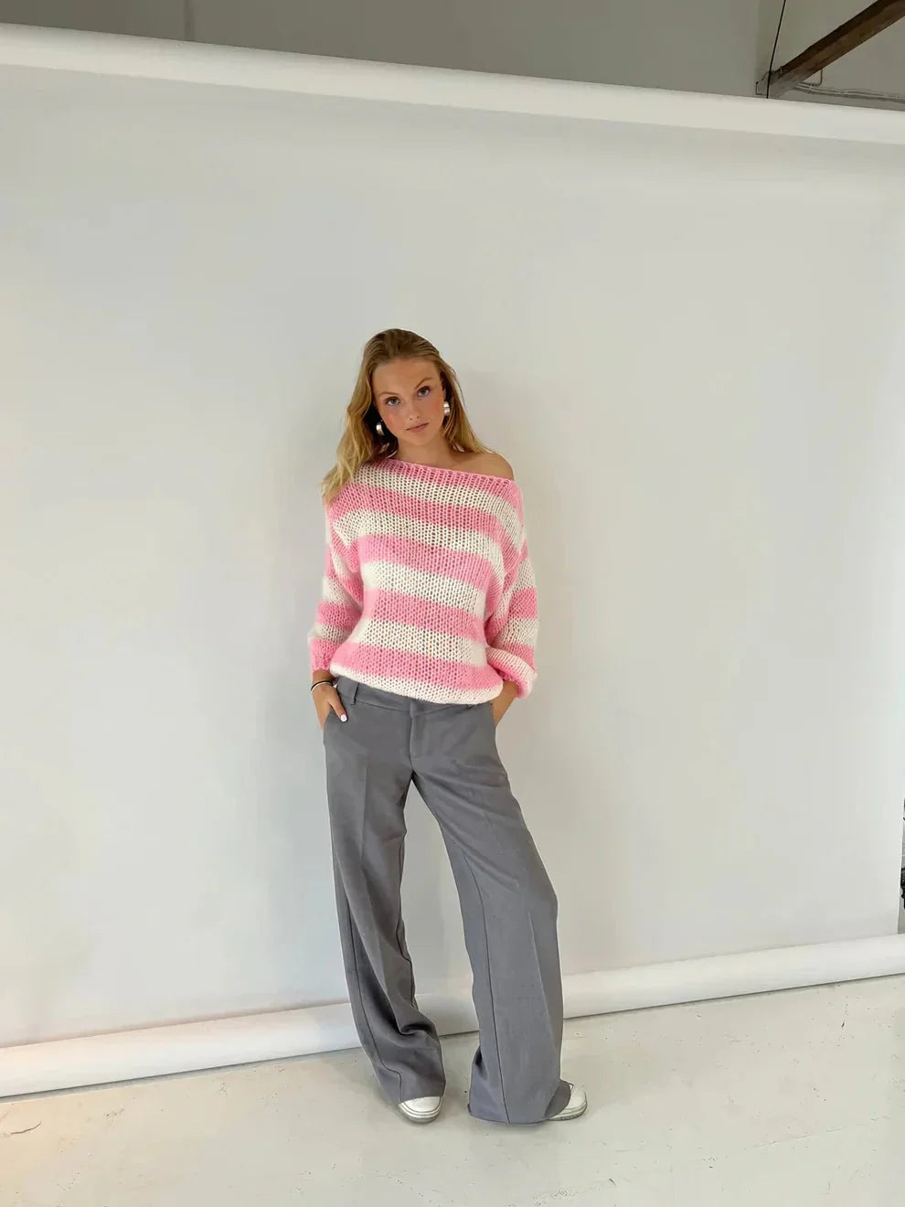 Victoria | STRIPED SWEATER
