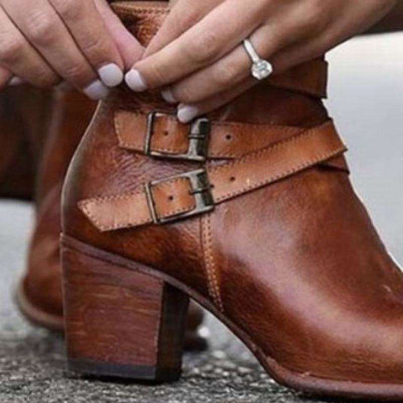 Hilda | Tailored and comfortable orthopedic boots