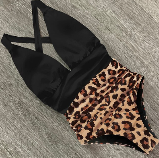 Kristen® | Stylish Tropical Swimsuit