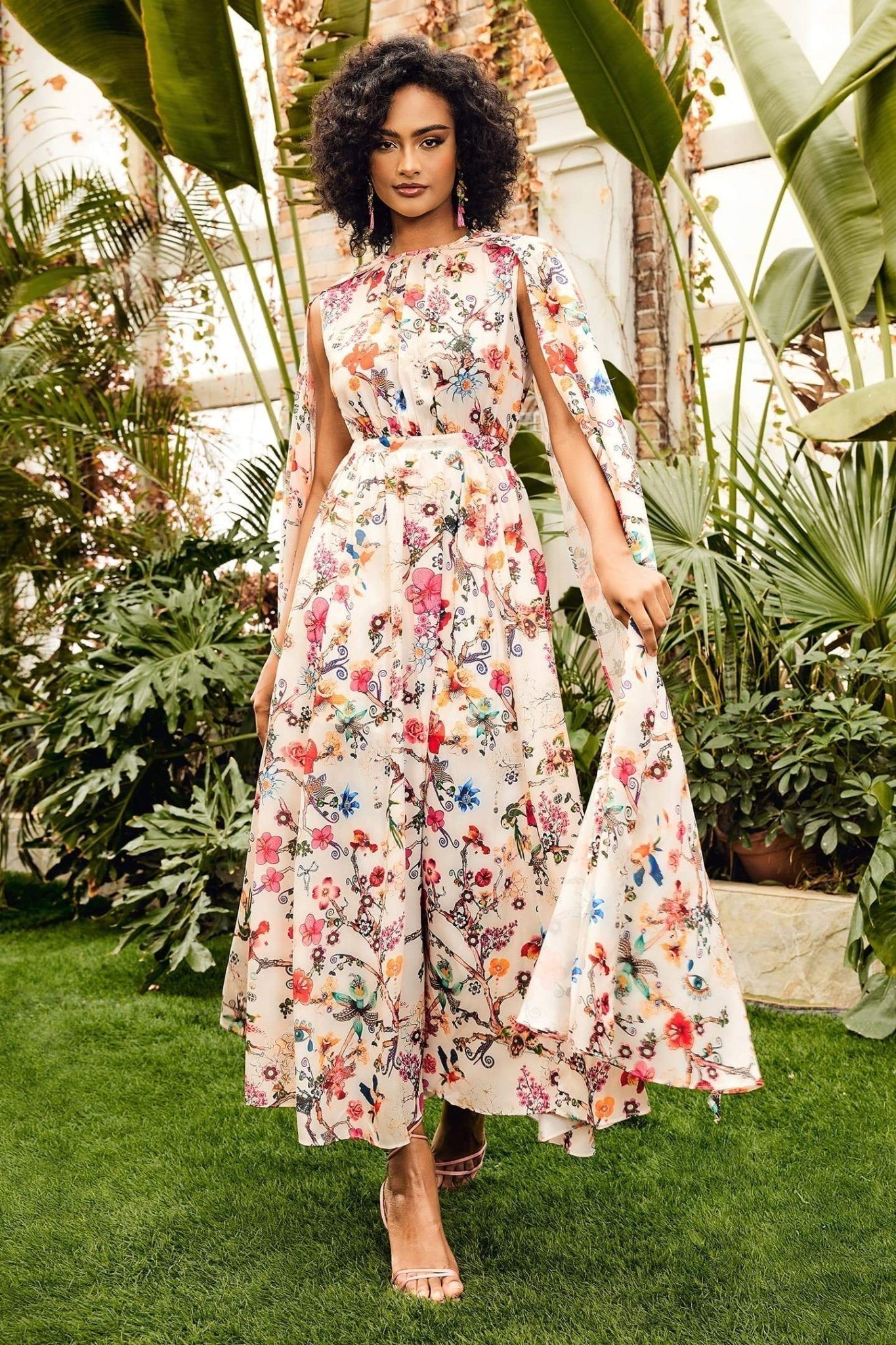 Gloria® | Round-Neck Cape-Sleeve Maxi Dress