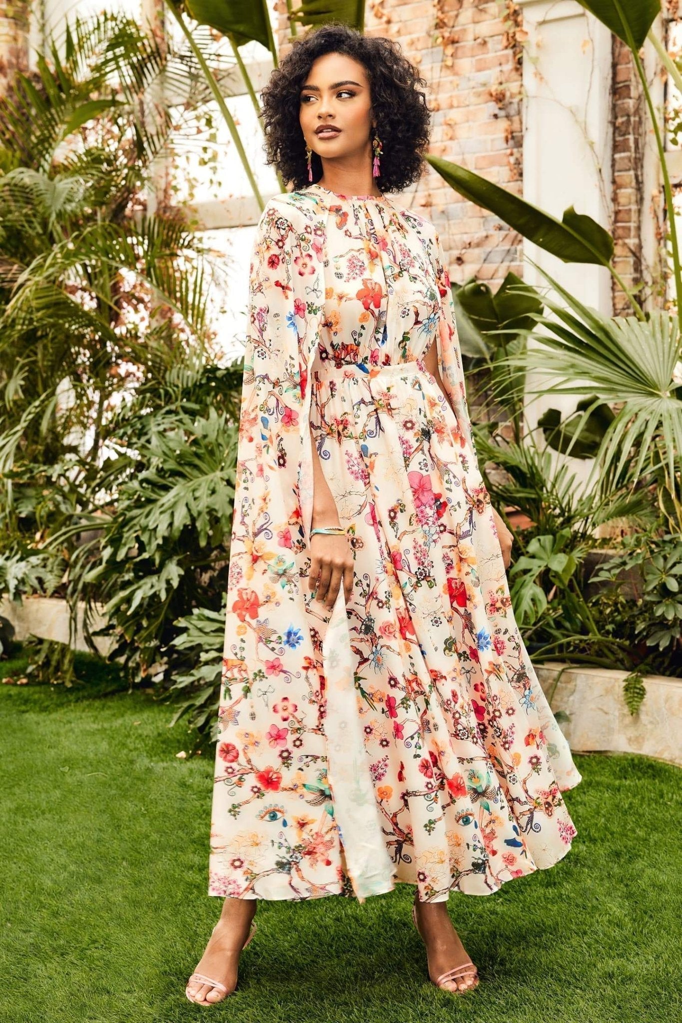 Gloria® | Round-Neck Cape-Sleeve Maxi Dress