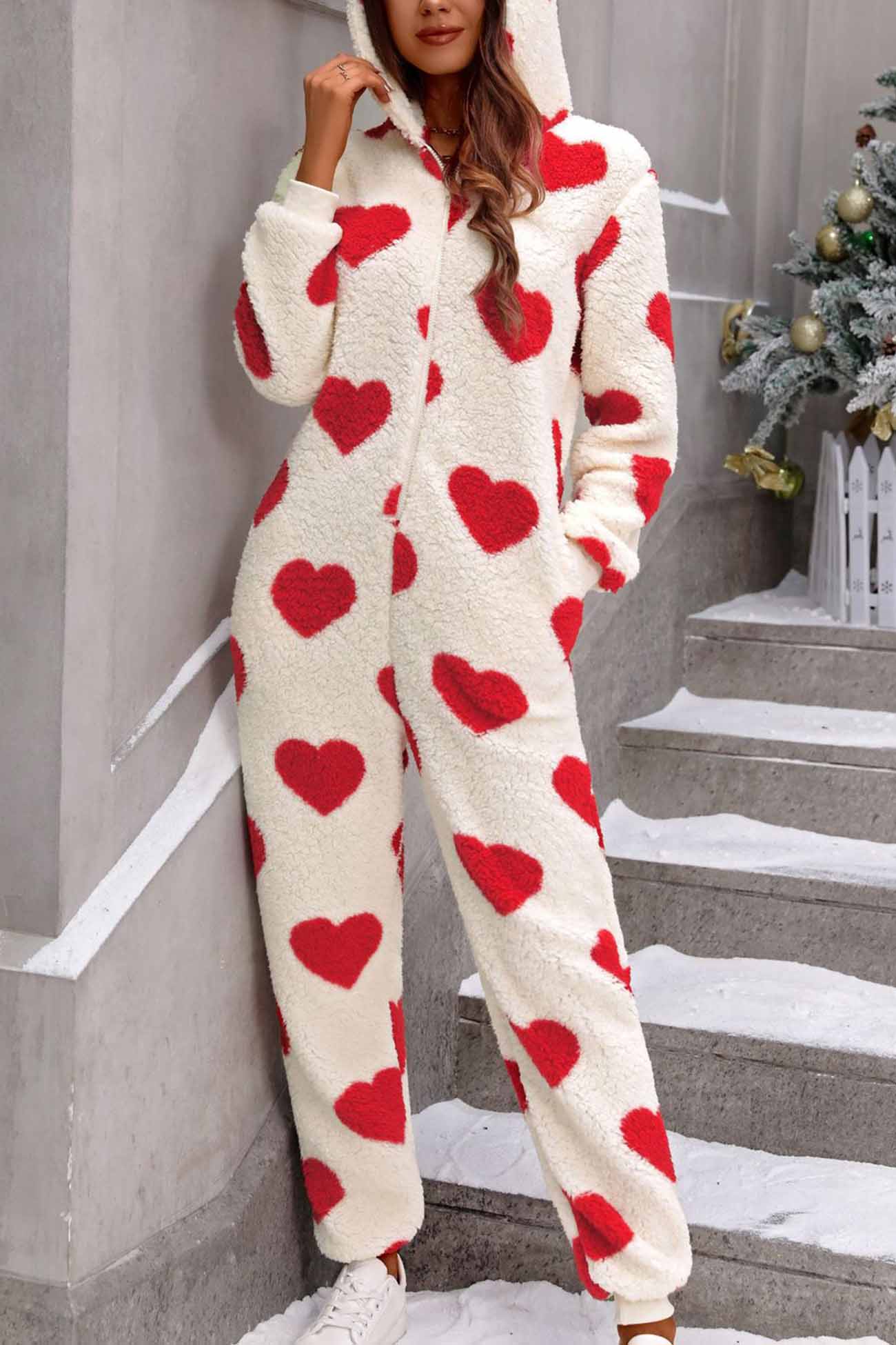 Vittoria | Plush heart jumpsuits with hood and zip