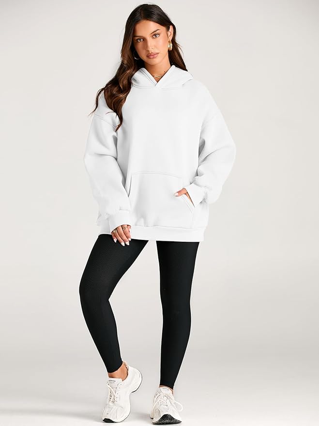 Rubí | BASIC HOODIE
