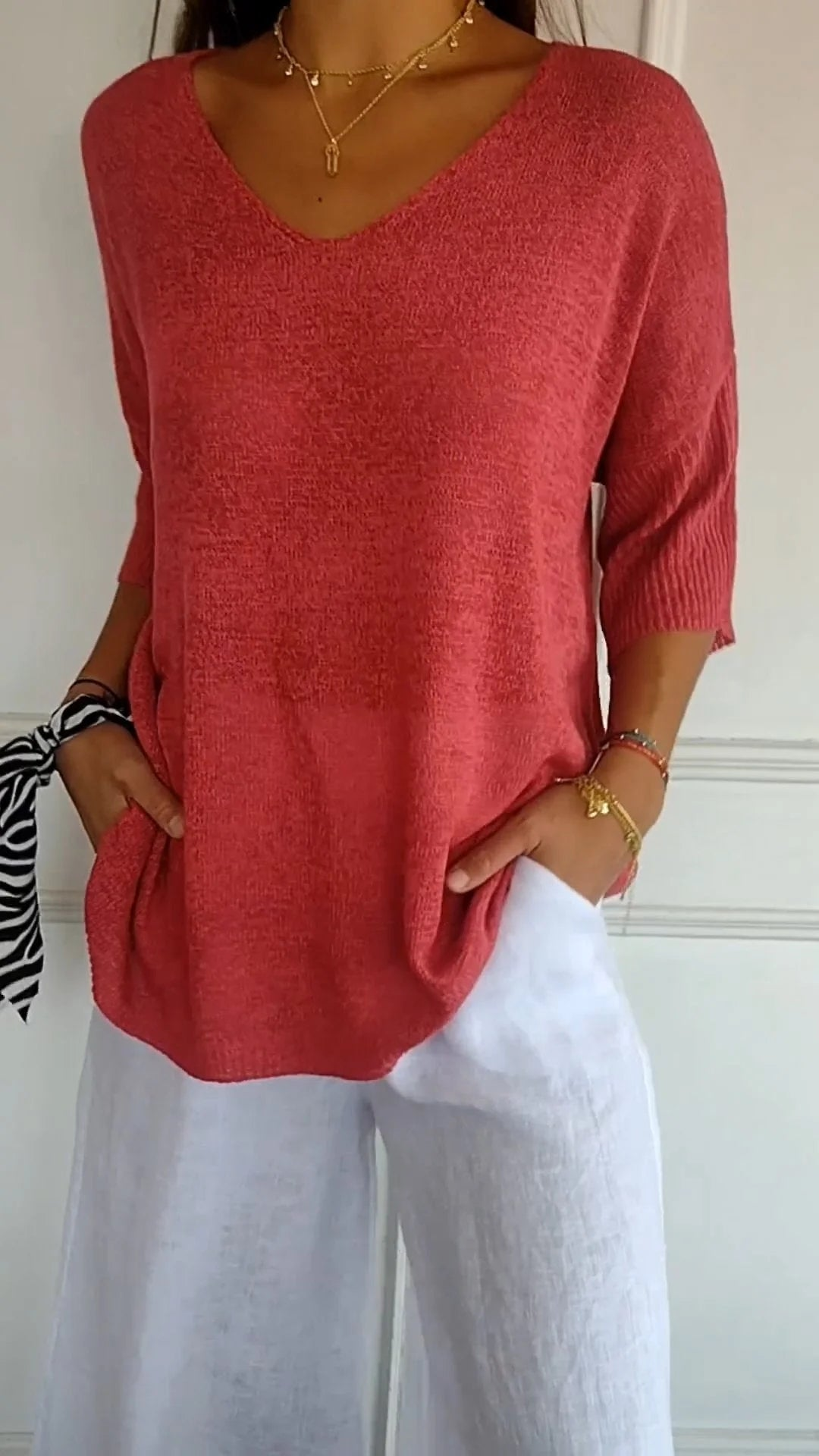 Ivanna® | Colored Knitted Top With V-Neck