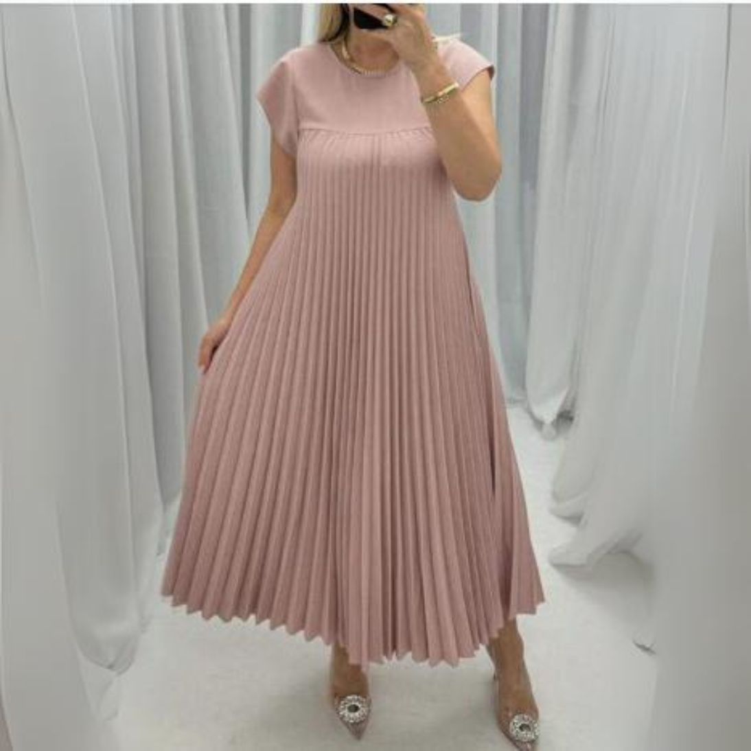Scarlett® | Light And Fresh Pleated Dress