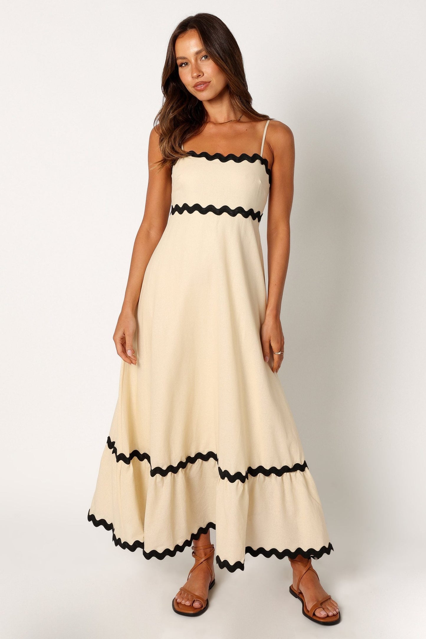 Nora® | Contrast Long Capri Dress