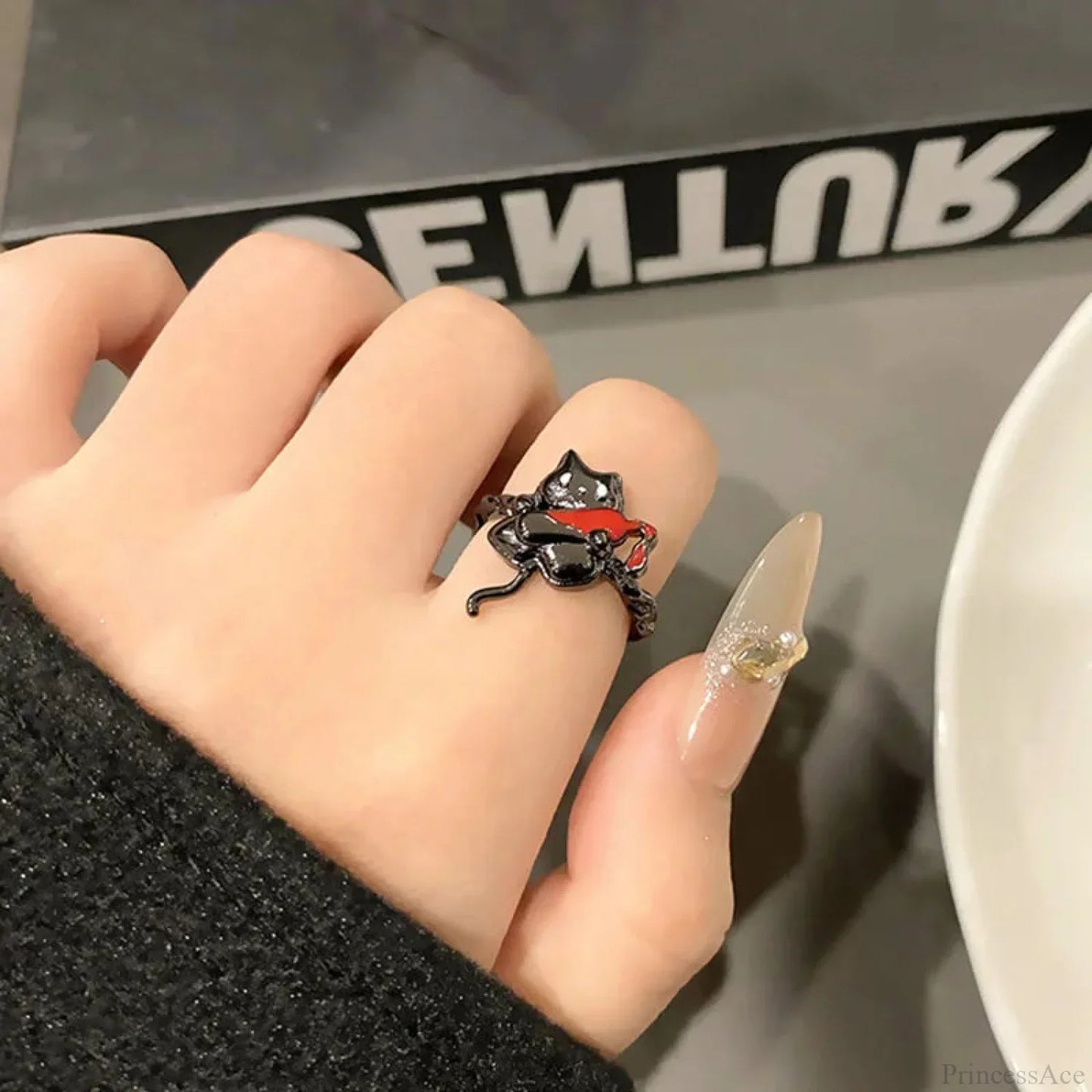 Simple Gothic Inebriated Spirit Ring