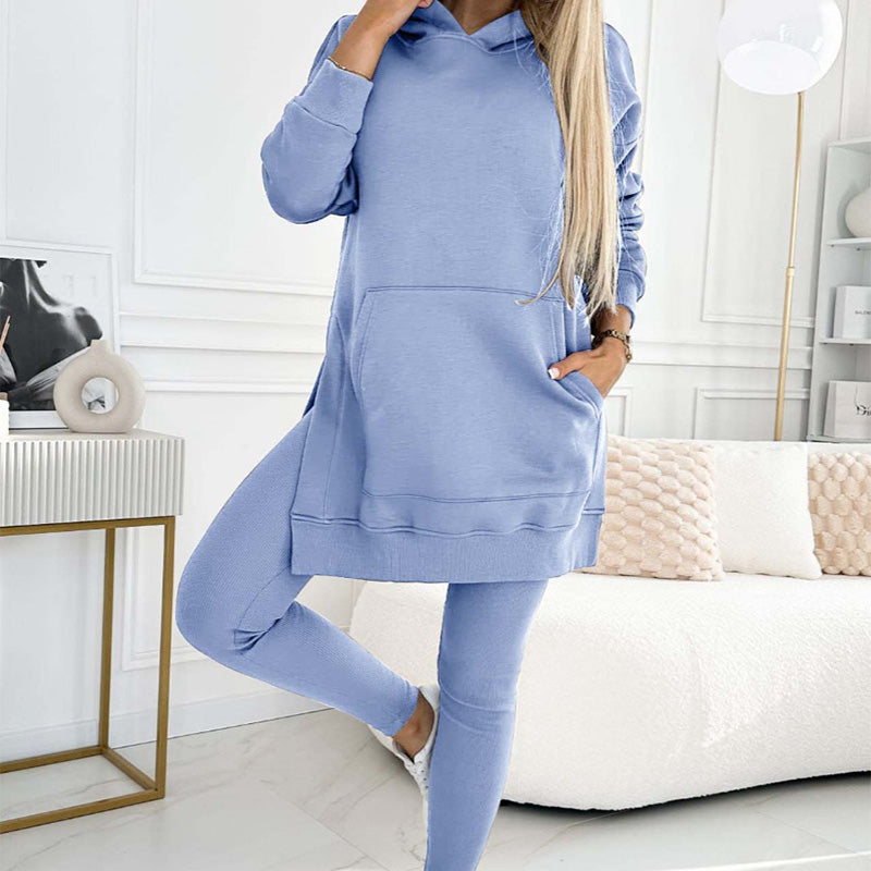 Norma | Casual and comfortable jogging suit with hood