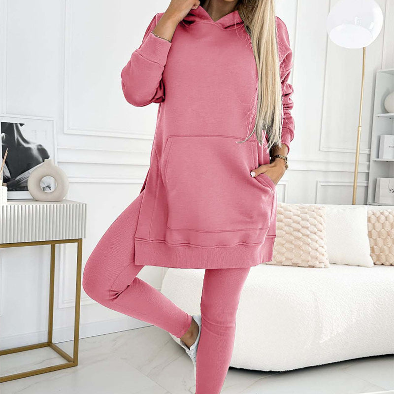 Norma | Casual and comfortable jogging suit with hood