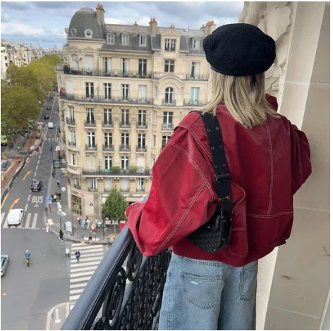 Zoe | OVERSIZE LEATHER JACKET