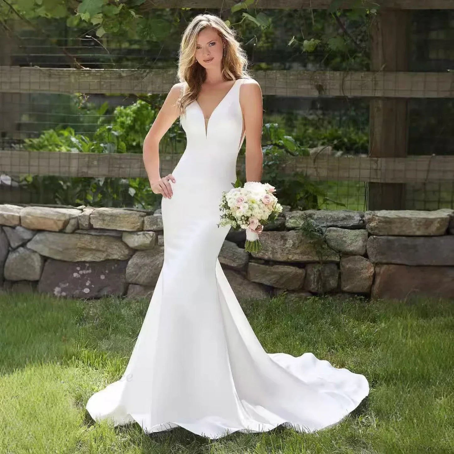 V-Neck Satin Mermaid Bridal Wedding Dress