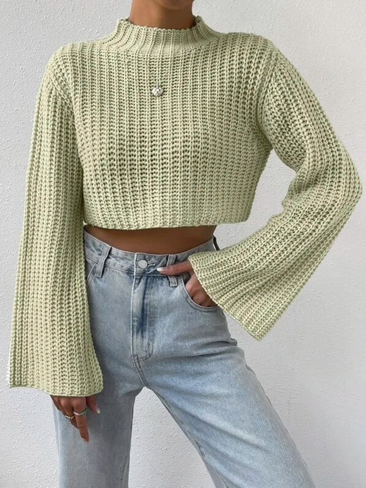 Joana | Short women's sweater with bell sleeves