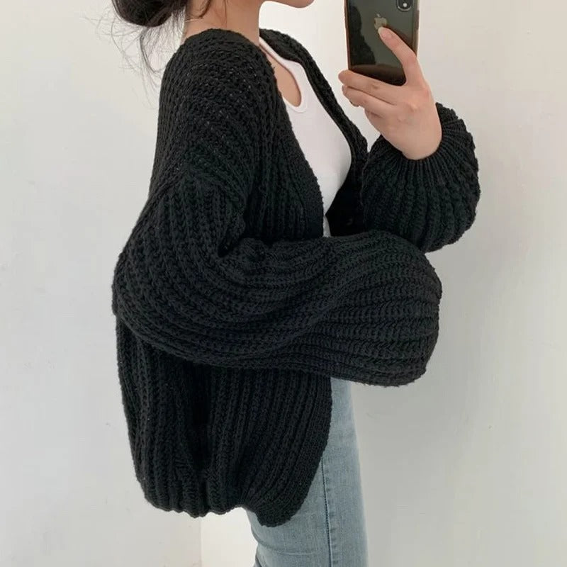 Sybille | Women's vintage-style “Christine” cardigan with lantern sleeves