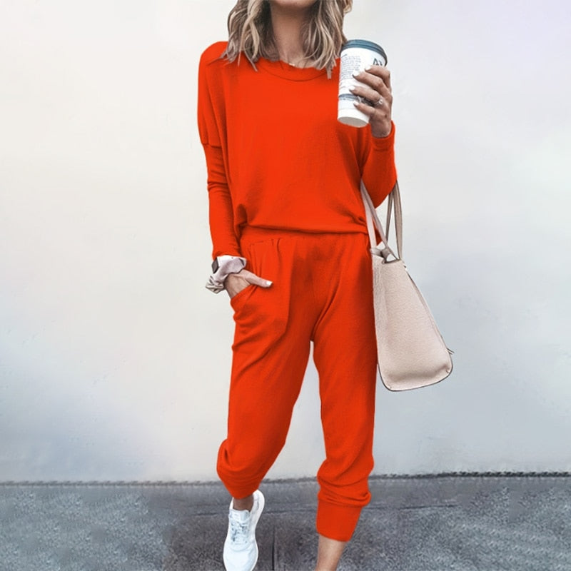 Jeanette | Comfortable soft two-piece jogging suit for women
