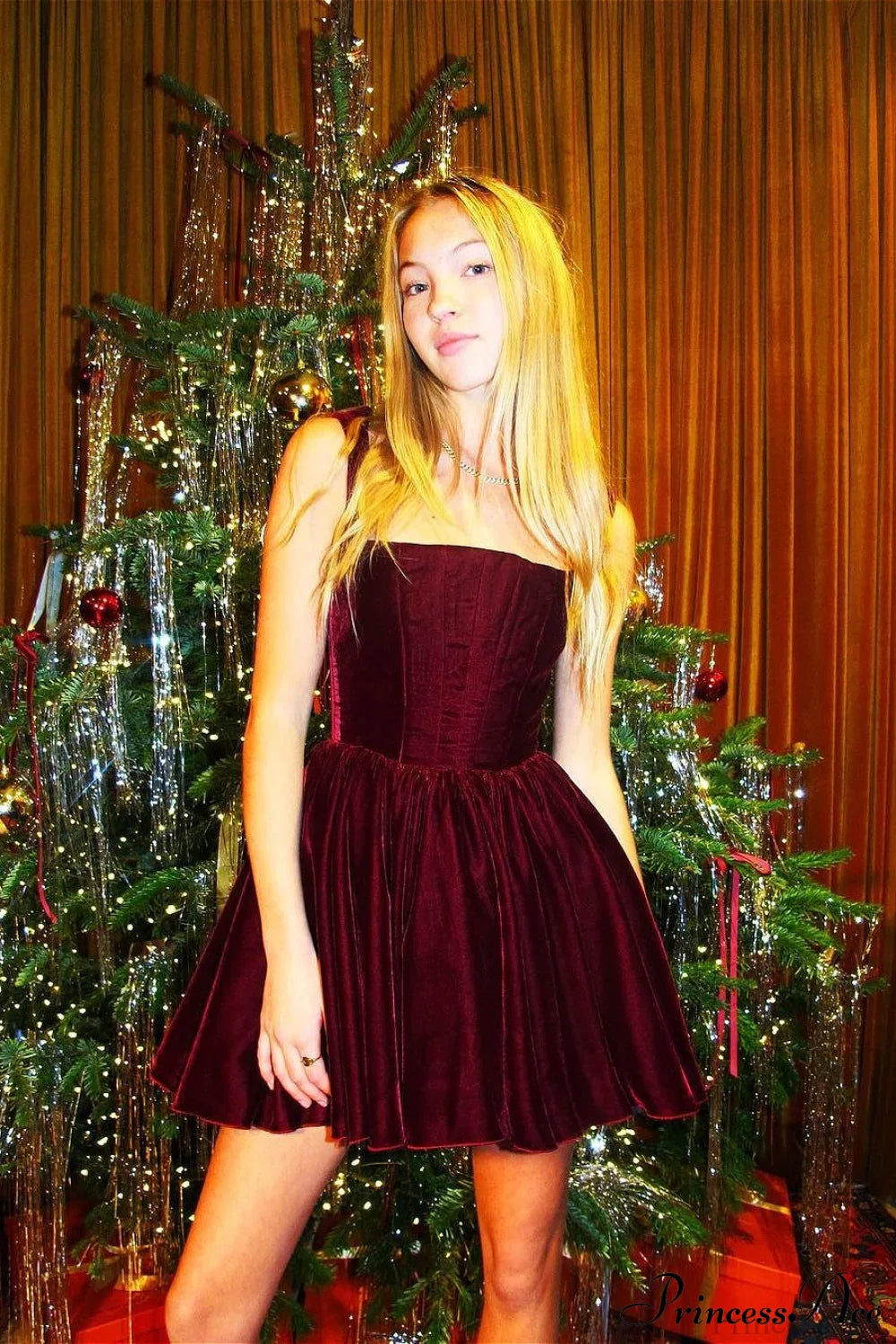 Velvet Off-Shoulder Spaghetti Strap Mini Party Dress