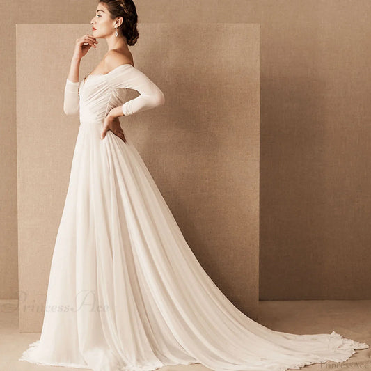 Vintage Off-Shoulder Outdoor Wedding Dress