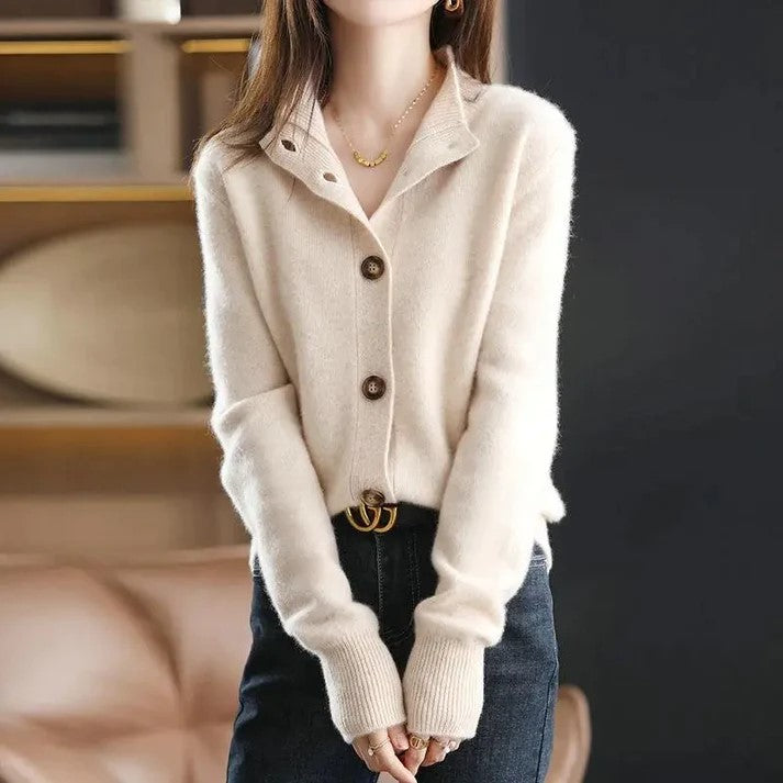 Evelina | Kanikaó Relaxed and timeless sweater