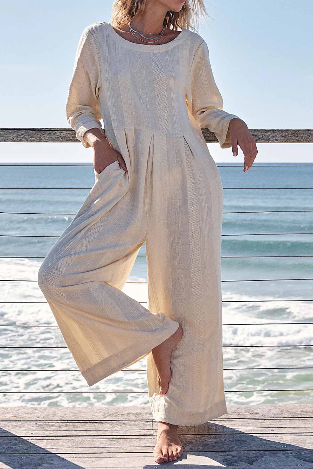 Eleonora | Long-sleeved overalls with a round neckline