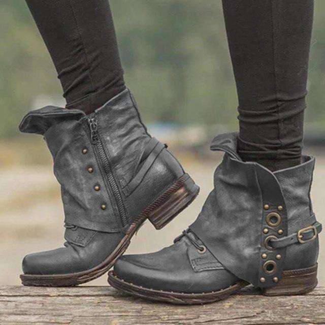 Patricia | Supportive and stylish orthopedic boots