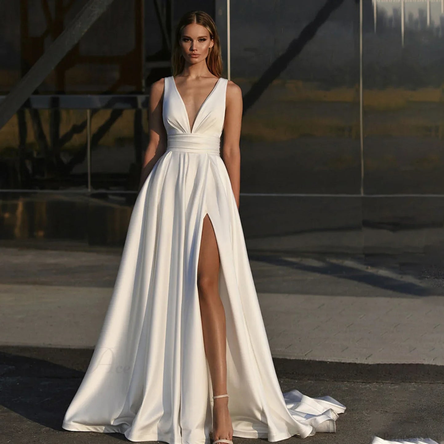 X-Neck Sleeveless Wedding Dress