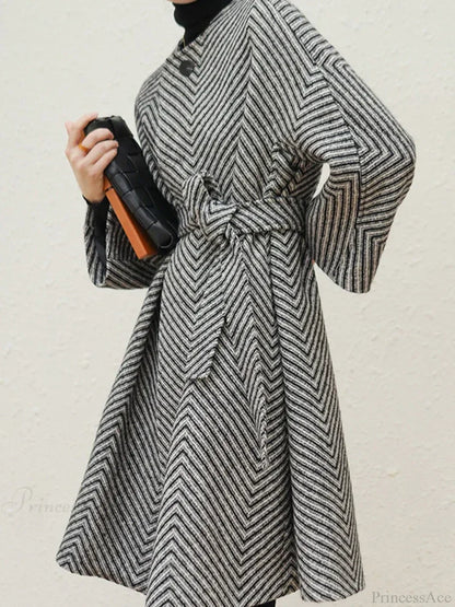 Zigzag Woolen Sashes A-Line Overcoat